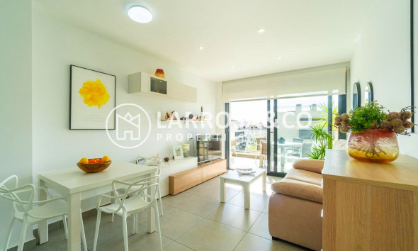 Resale - Apartment - Orihuela costa - Villamartin 