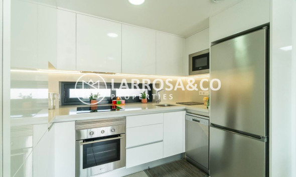 Resale - Apartment - Orihuela costa - Villamartin 