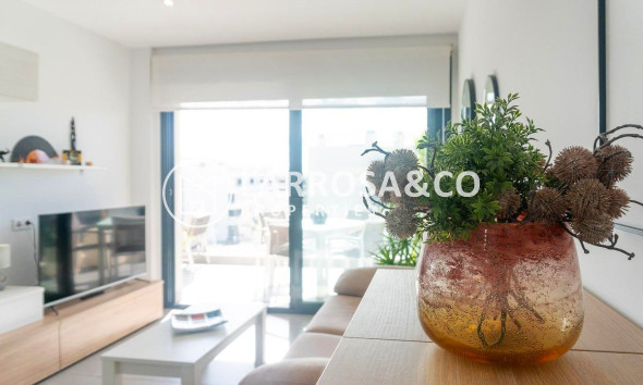 Resale - Apartment - Orihuela costa - Villamartin 