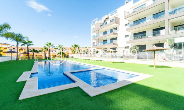 Resale - Apartment - Orihuela costa - Villamartin 