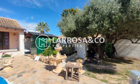 Herverkoop - Villa - Orihuela costa - Villamartin 