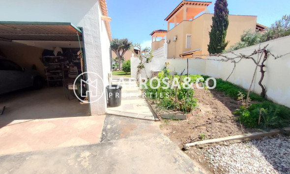 Herverkoop - Villa - Orihuela costa - Villamartin 