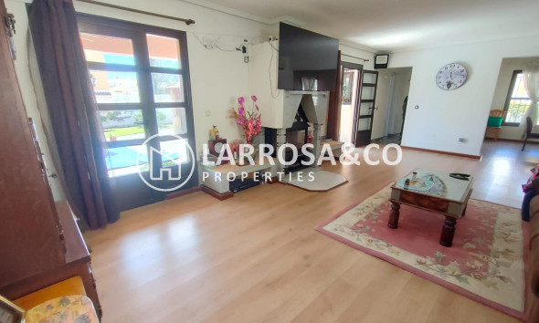 Herverkoop - Villa - Orihuela costa - Villamartin 