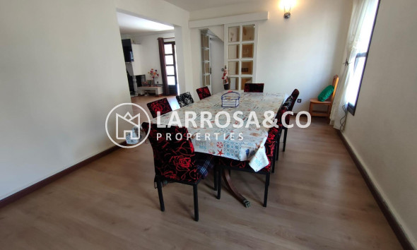 Herverkoop - Villa - Orihuela costa - Villamartin 