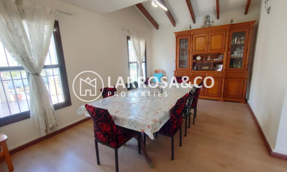 Herverkoop - Villa - Orihuela costa - Villamartin 