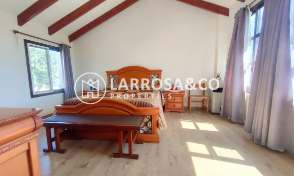 Herverkoop - Villa - Orihuela costa - Villamartin 