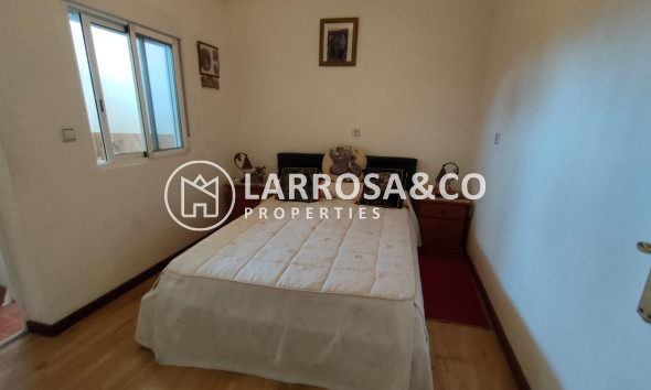 Herverkoop - Villa - Orihuela costa - Villamartin 