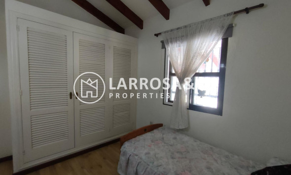 Herverkoop - Villa - Orihuela costa - Villamartin 