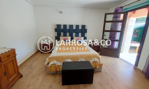 Herverkoop - Villa - Orihuela costa - Villamartin 