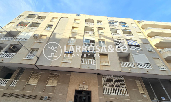 Reventa - Apartamento - Torrevieja - Playa del cura