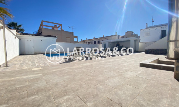 A Vendre - Villa - Torrevieja - Aldea del mar