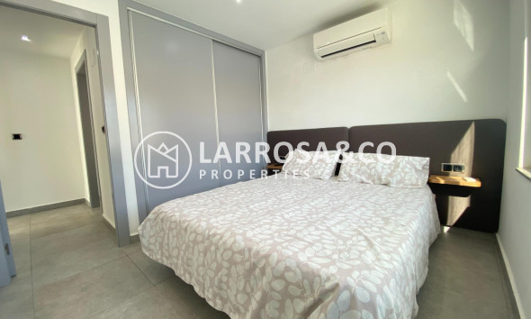 A Vendre - Villa - Torrevieja - Aldea del mar
