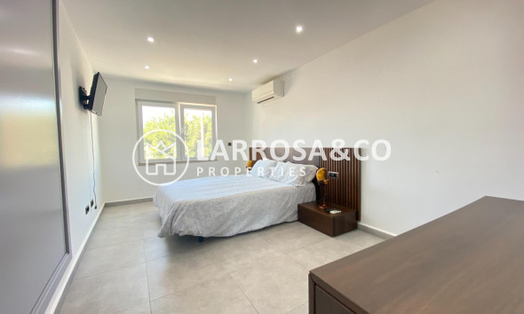 A Vendre - Villa - Torrevieja - Aldea del mar