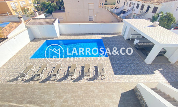A Vendre - Villa - Torrevieja - Aldea del mar