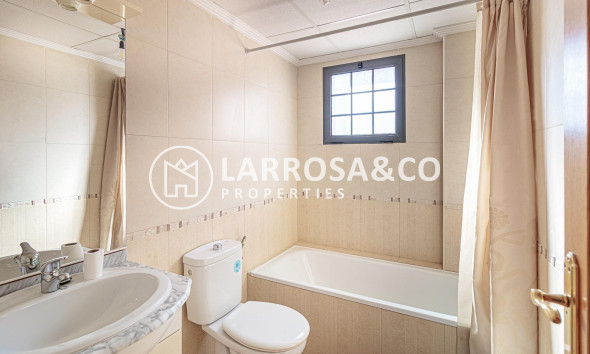 A Vendre - Semi-detached house - Torrevieja - Aguas Nuevas