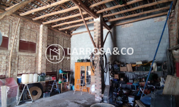 A Vendre - Almacén - Fuente Vaqueros - CENTRO