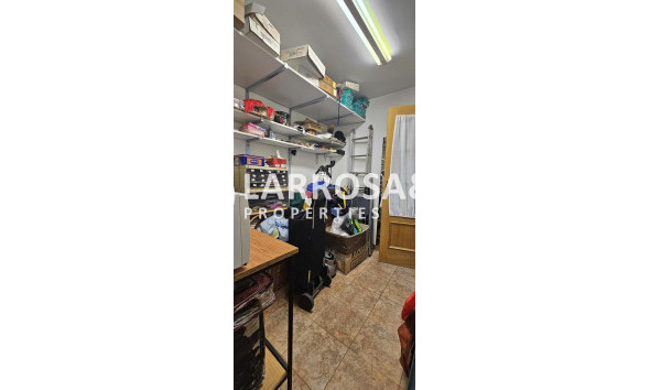 A Vendre - Commercial space - Albolote - Centro ciudad