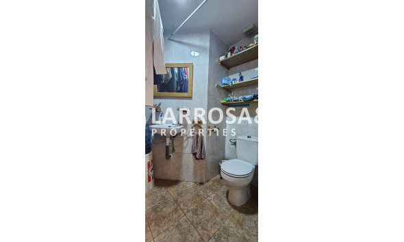A Vendre - Commercial space - Albolote - Centro ciudad