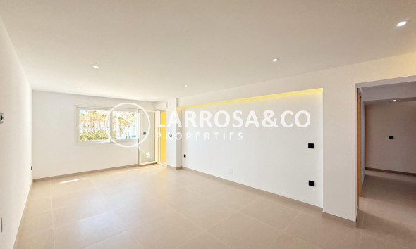 Reventa - Apartamento - Torrevieja - La Mata