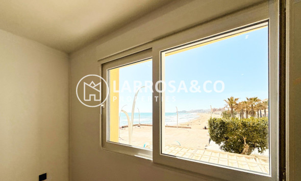 Reventa - Apartamento - Torrevieja - La Mata