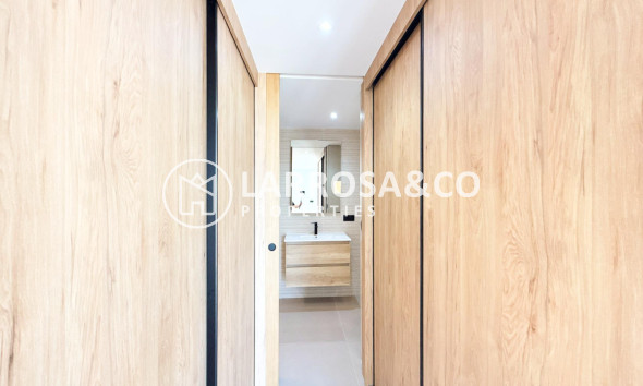 Reventa - Apartamento - Torrevieja - La Mata