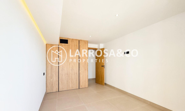 Reventa - Apartamento - Torrevieja - La Mata