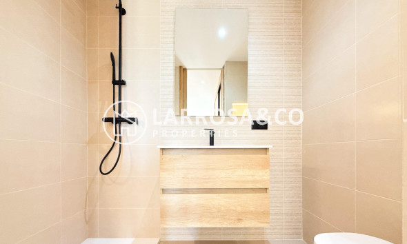 Reventa - Apartamento - Torrevieja - La Mata