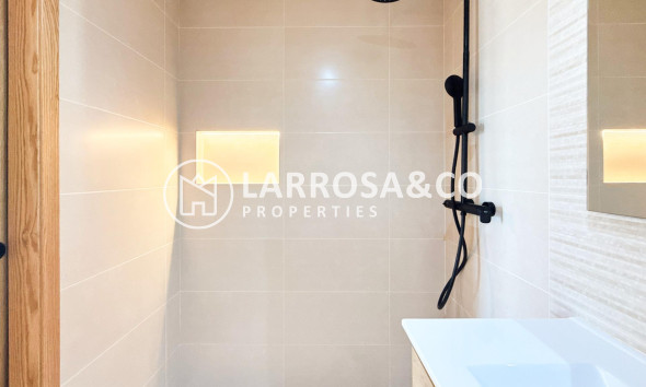 Reventa - Apartamento - Torrevieja - La Mata