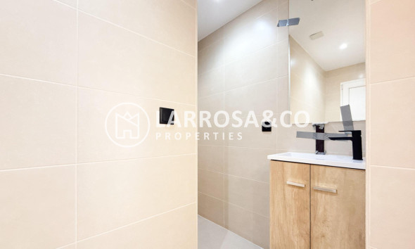 Reventa - Apartamento - Torrevieja - La Mata