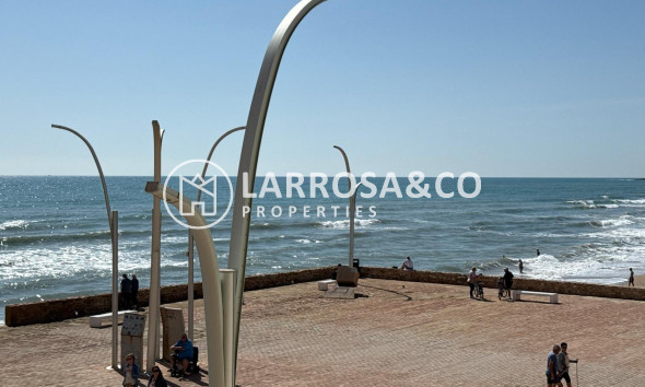 Reventa - Apartamento - Torrevieja - La Mata