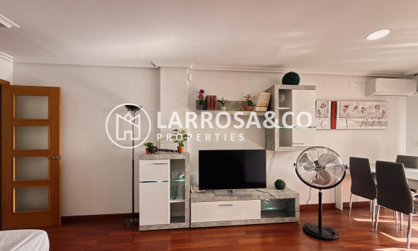 Herverkoop - Apartment - Dolores - Avenida crevillente