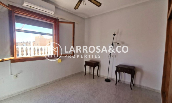 A Vendre - Semi-detached house - Torrevieja - Los Altos