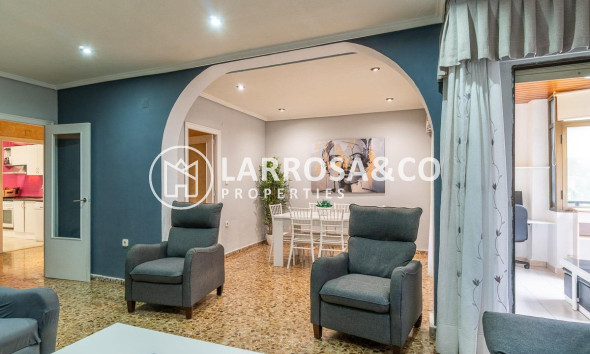 Resale - Apartment - Torrevieja - Centro