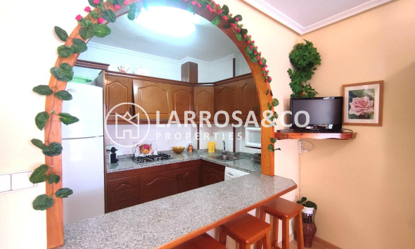 Herverkoop - Apartment - Torrevieja - Centro