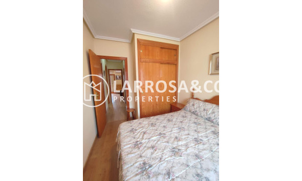 Herverkoop - Apartment - Torrevieja - Centro