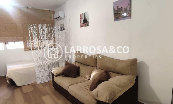 Herverkoop - Apartment - Torrevieja - Centro