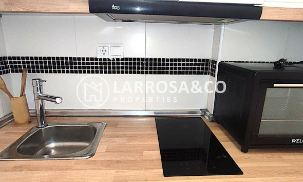 Herverkoop - Apartment - Torrevieja - Centro