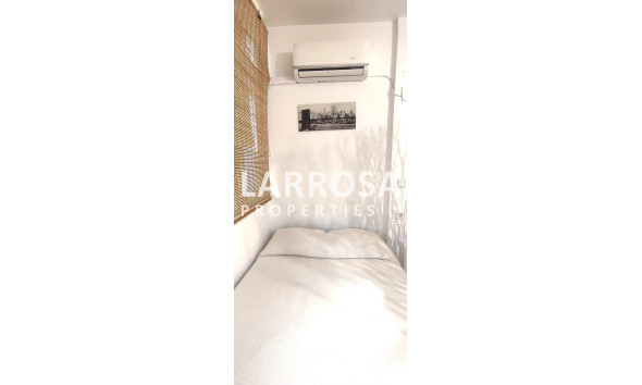 Herverkoop - Apartment - Torrevieja - Centro