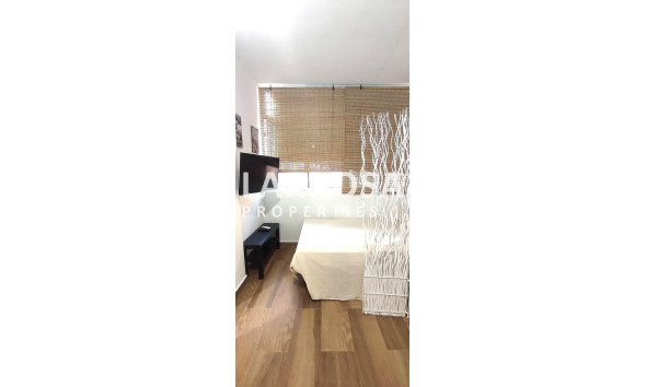 Herverkoop - Apartment - Torrevieja - Centro