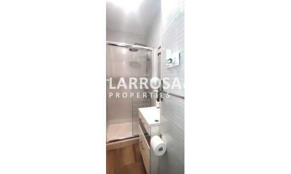 Herverkoop - Apartment - Torrevieja - Centro