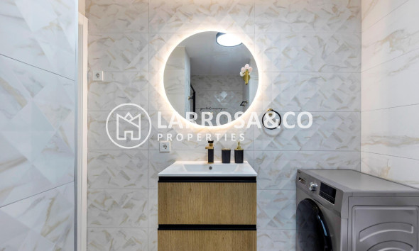 Herverkoop - Apartment - Torrevieja - La Mata