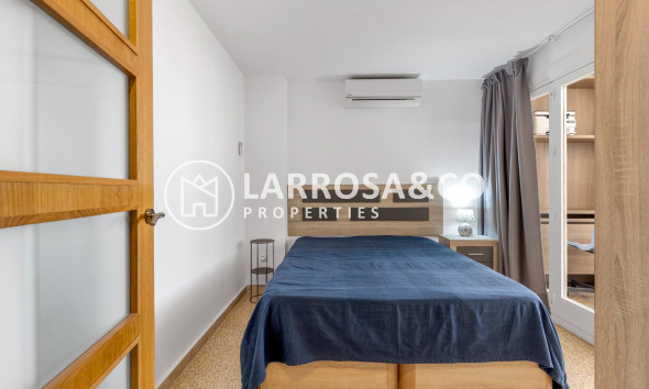 Herverkoop - Apartment - Torrevieja - Playa del cura