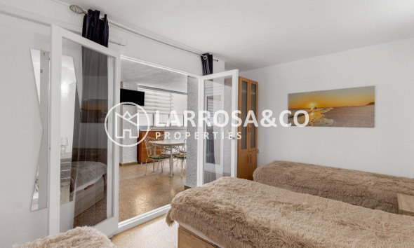 Herverkoop - Apartment - Torrevieja - Playa del cura