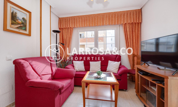 Herverkoop - Apartment - Torrevieja - Estacion de autobuses