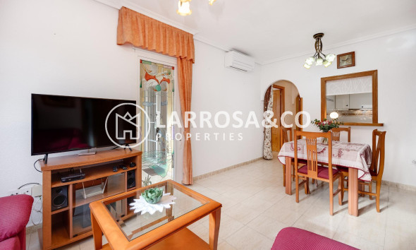 Herverkoop - Apartment - Torrevieja - Estacion de autobuses