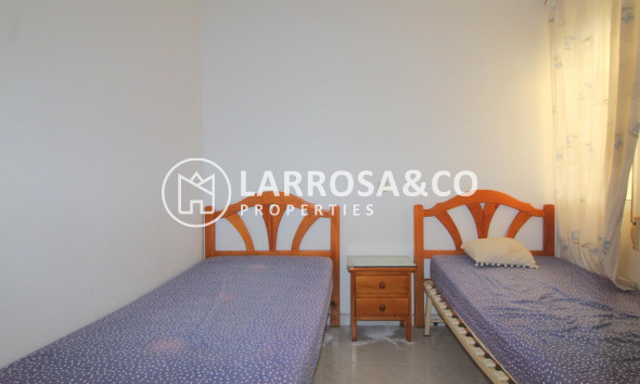 Reventa - Bungalow - Torrevieja - Aguas Nuevas
