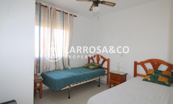 Reventa - Bungalow - Torrevieja - Aguas Nuevas