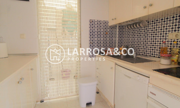 Reventa - Bungalow - Torrevieja - Aguas Nuevas