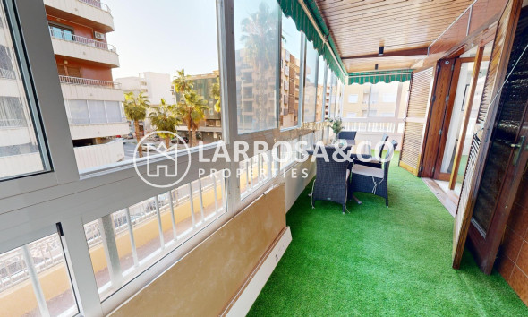 Resale - Apartment - Torrevieja - Acequion