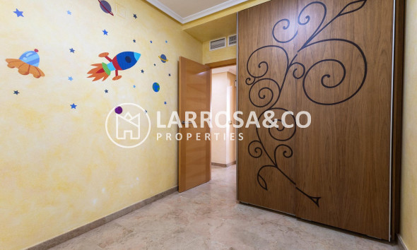 Resale - Apartment - Orihuela - Zona Centro